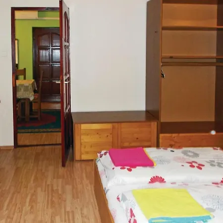 アパート Two-bedroom In *